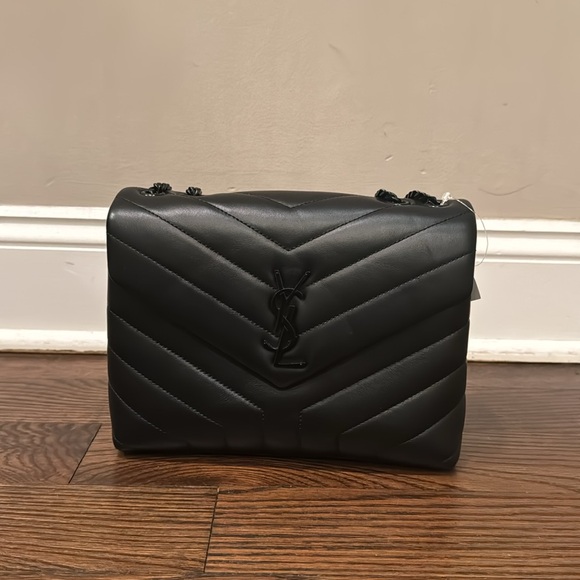 Yves Saint Laurent Black Chevron Shoulder Bag - Picture 14 of 15